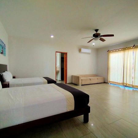 Jose Y Glendy Hotel Progreso  Kültér fotó